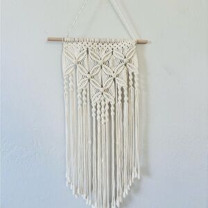 NATURAL LIFE Cream Macrame Tapestry